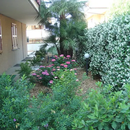 Girovagando Bed & Breakfast *