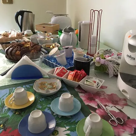 فندق مبيت وإفطار Girovagando